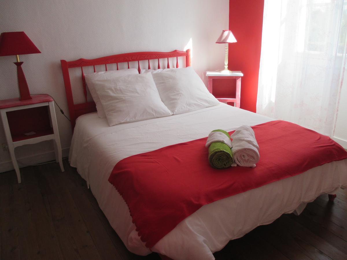 Bed and Breakfast L'Esprit du Cercle à Cudos Extérieur photo
